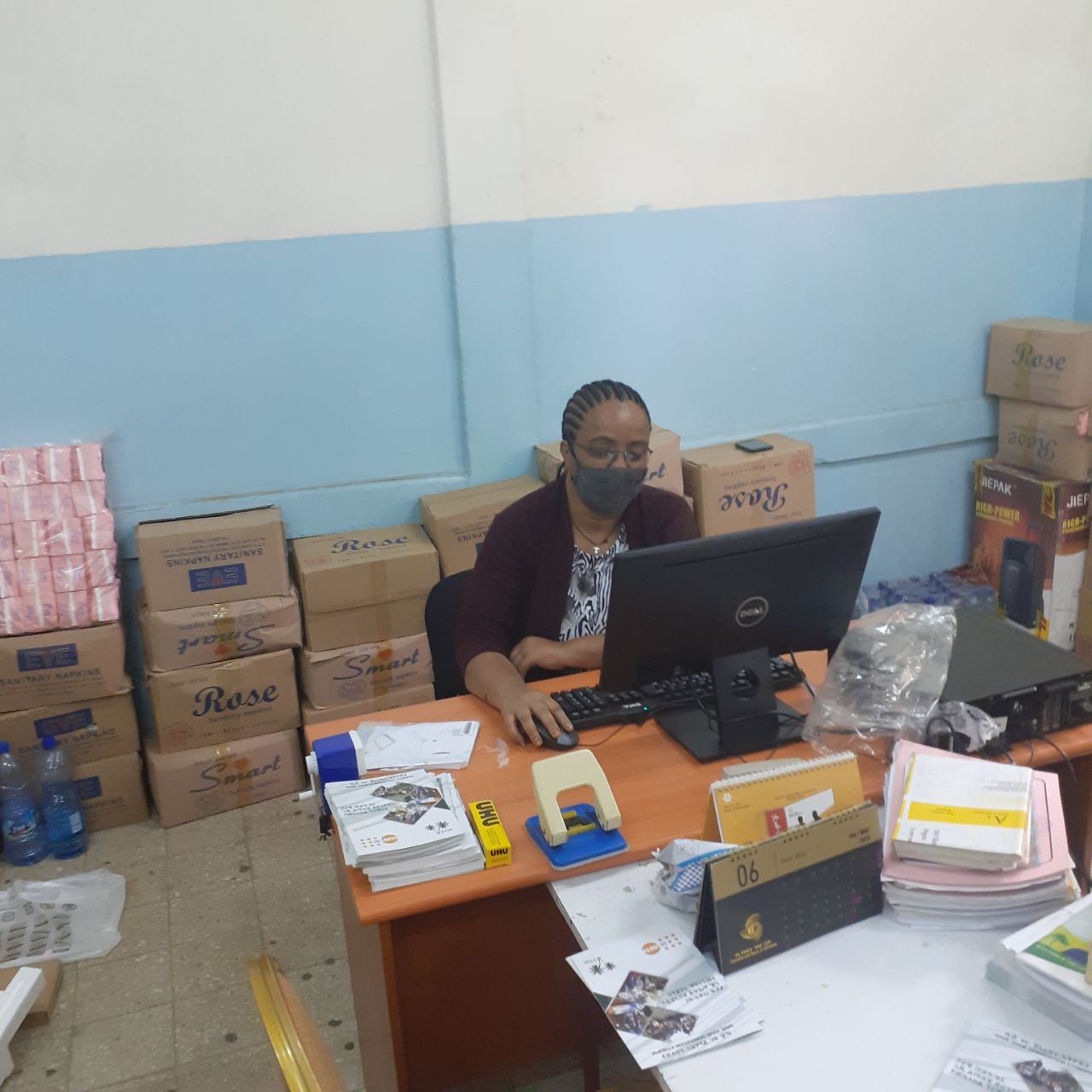Computers Handed Over to Target Schools to Strengthen Digital Learning photo 14
