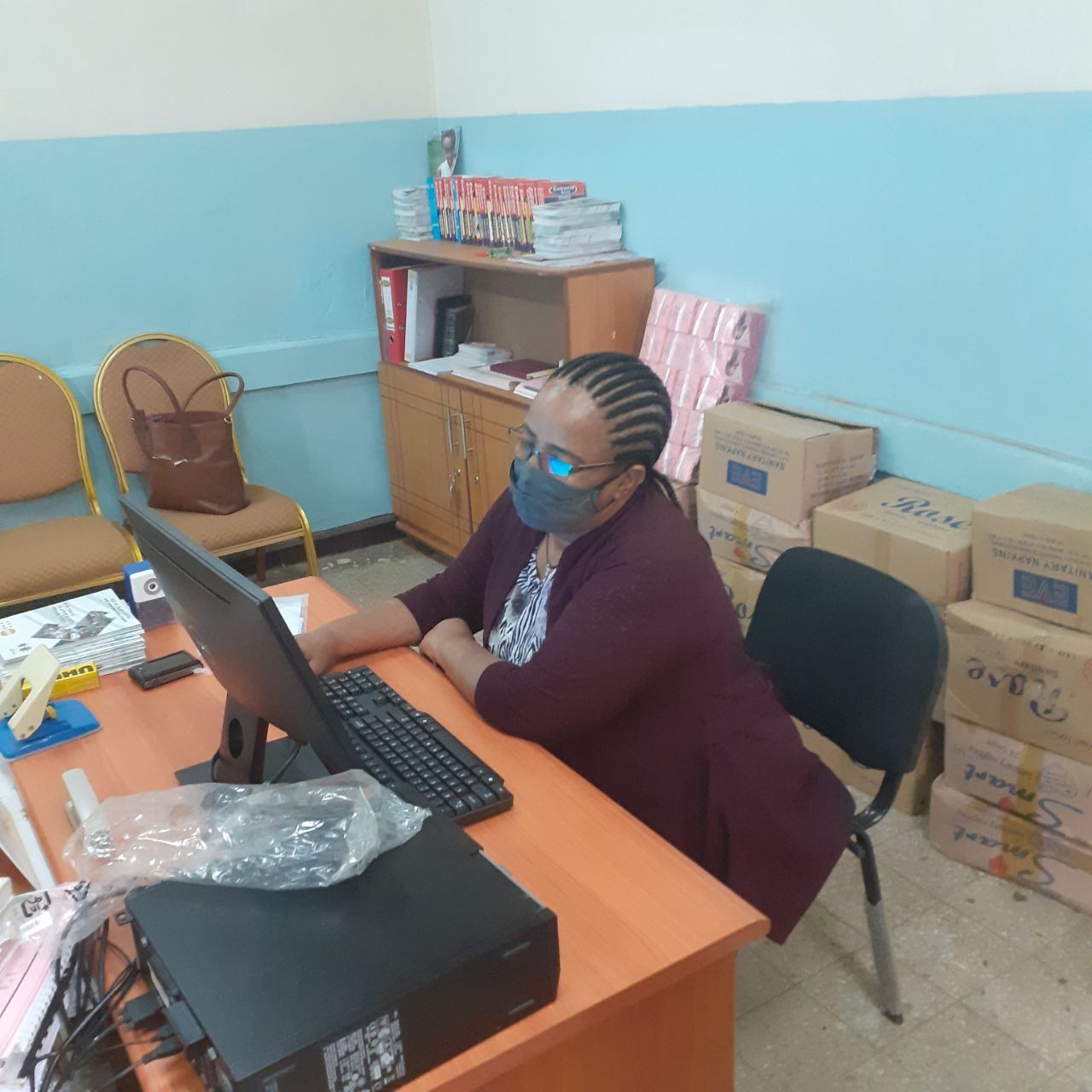 Computers Handed Over to Target Schools to Strengthen Digital Learning photo 12