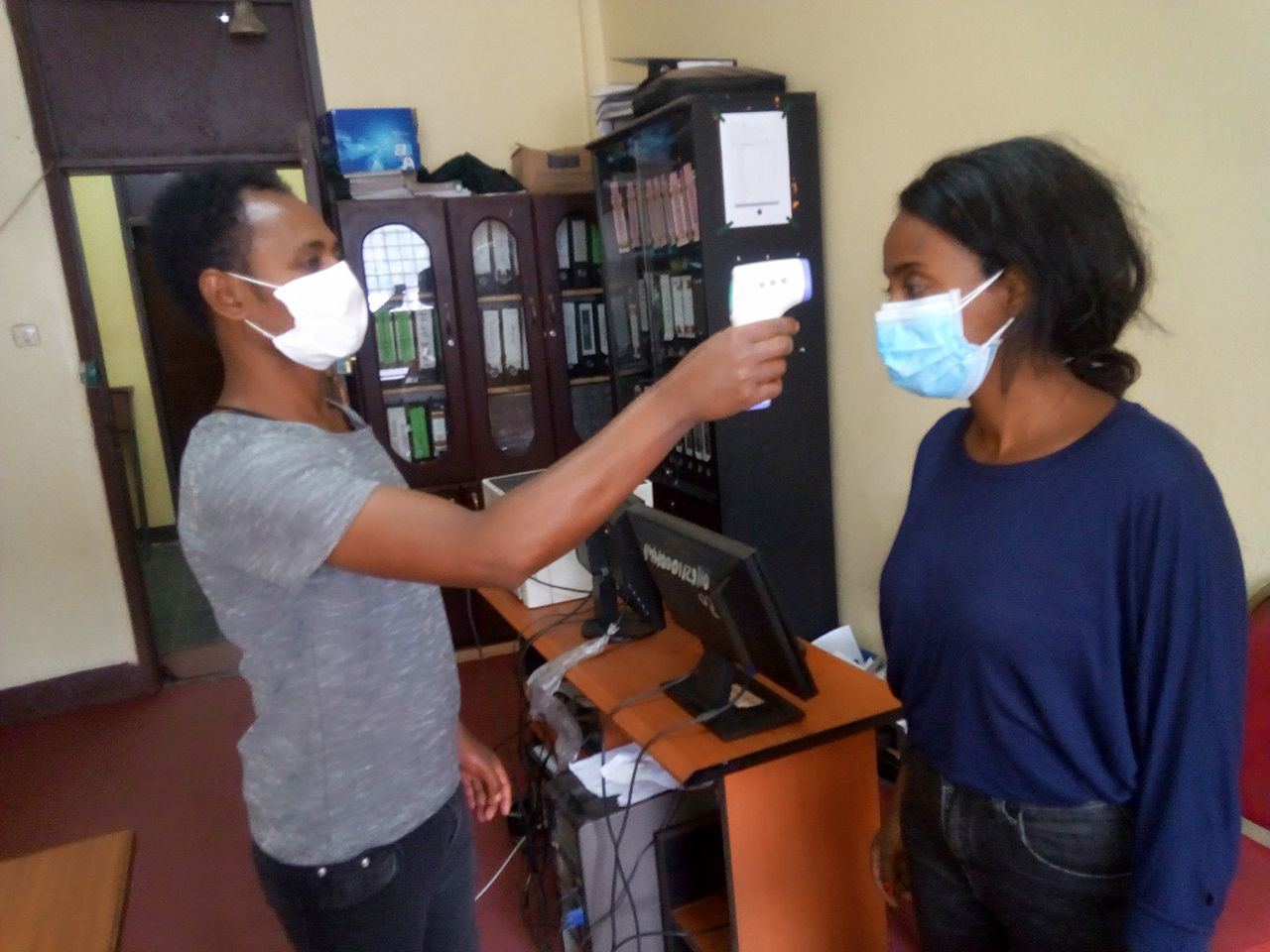 Thermometers Provided to Schools to Strengthen COVID-19 Prevention