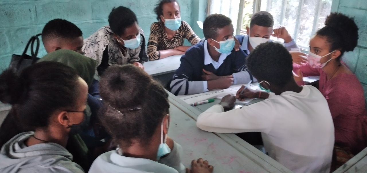 Training on School Environment Sanitation photo 4