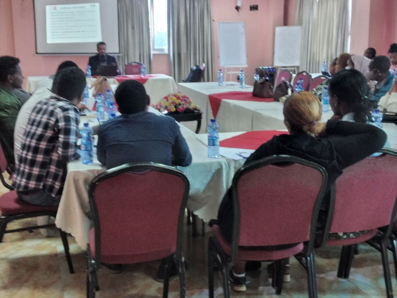 Panel Discussion Highlights Protection and Rights of Female Domestic Workers photo 4